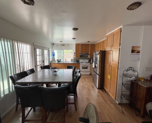 Kitchen. Dining Room